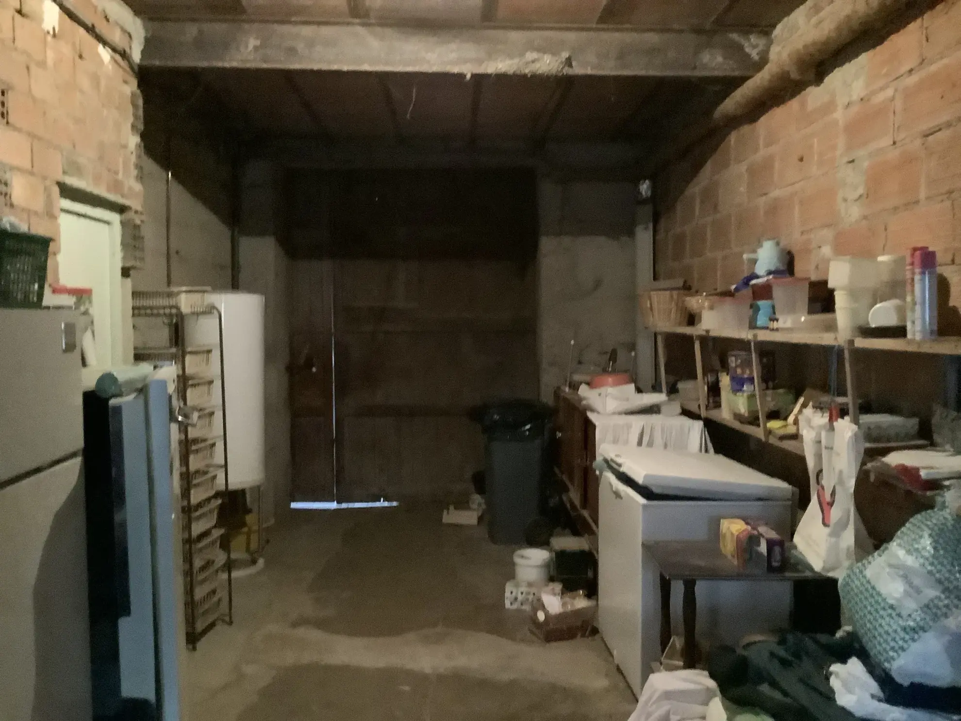 Maison à rénover avec garage et cour à Genay (21140) 