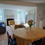 Maison de ville de 90m² à Ribérac avec jardin et commodités proches
