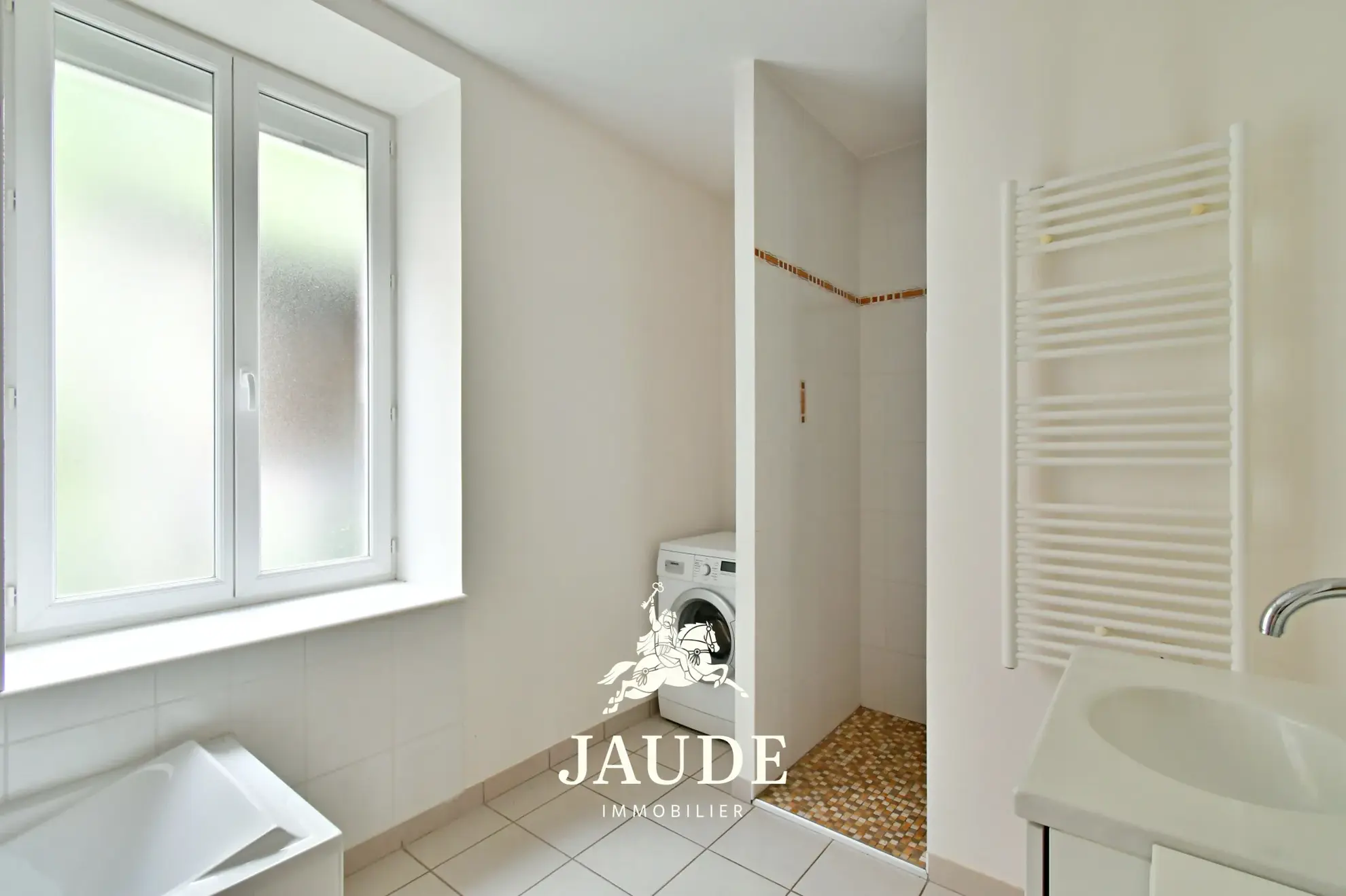 Maison de caractère rénovée à Durtol de 156 m² avec dépendances 