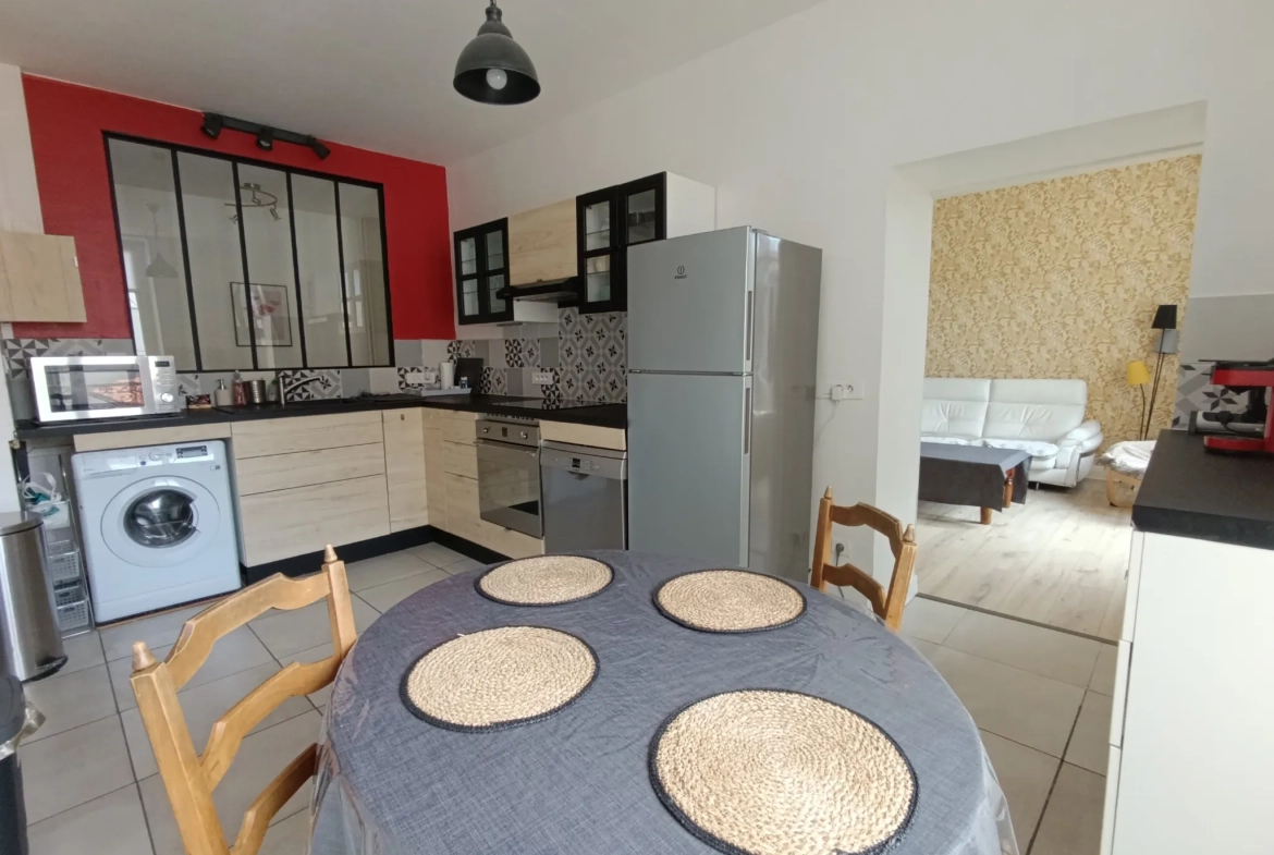 Appartement lumineux de 4 pièces avec cave et possibilité terrasse à Vichy 