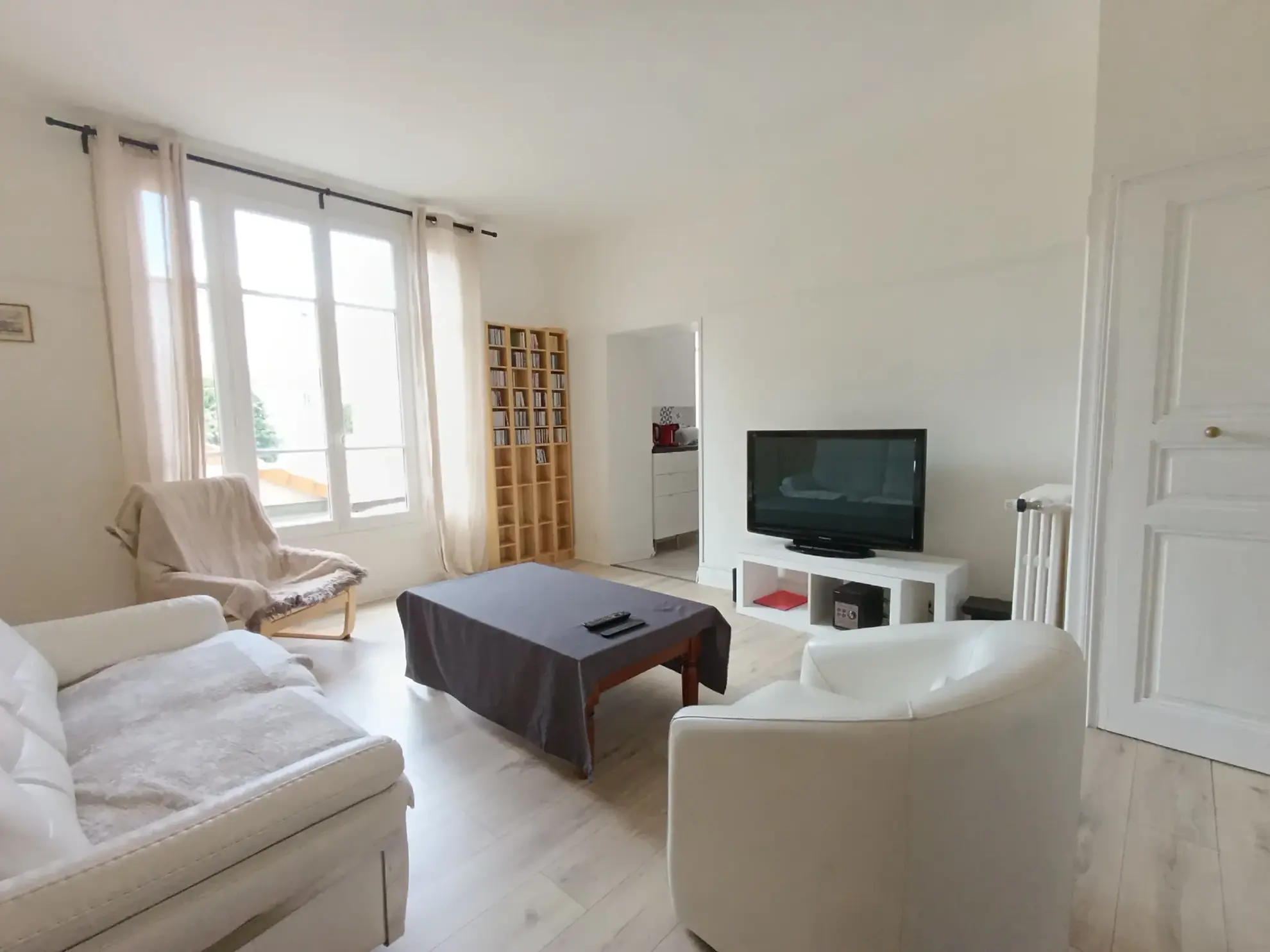 Appartement lumineux de 4 pièces avec cave et possibilité terrasse à Vichy 