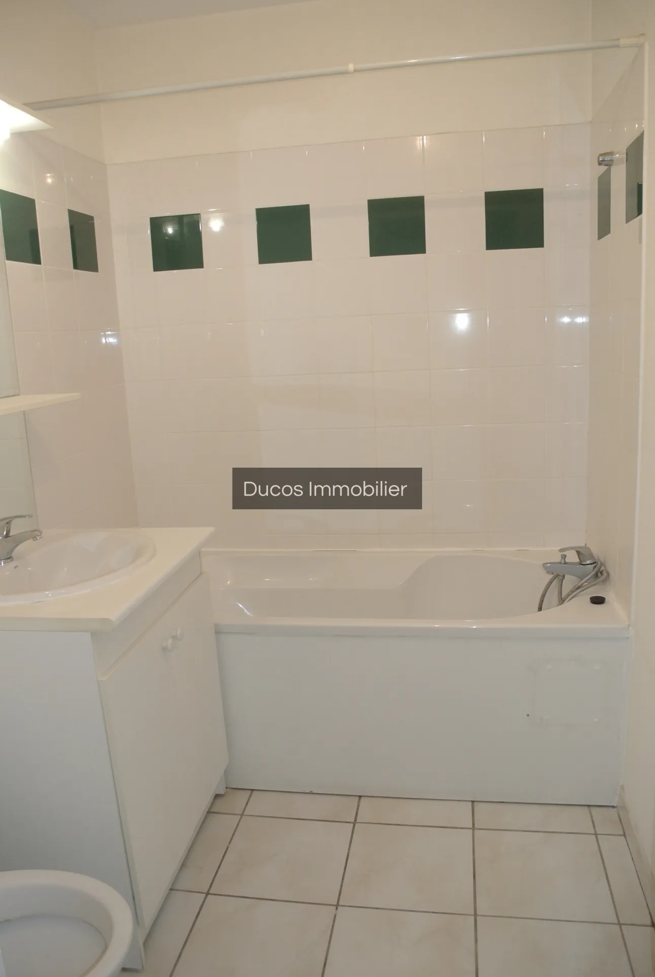 Appartement en rez-de-chaussée avec terrasse et jardin à Marmande 