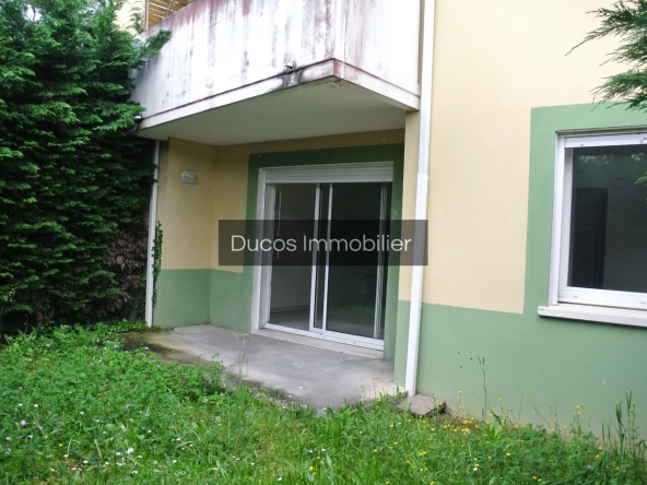 Appartement en rez-de-chaussée avec terrasse et jardin à Marmande