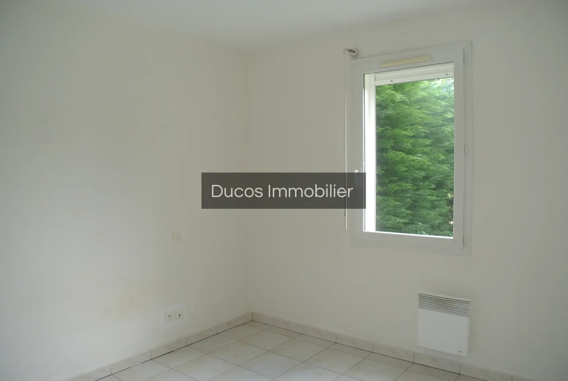 Appartement en rez-de-chaussée avec terrasse et jardin à Marmande 