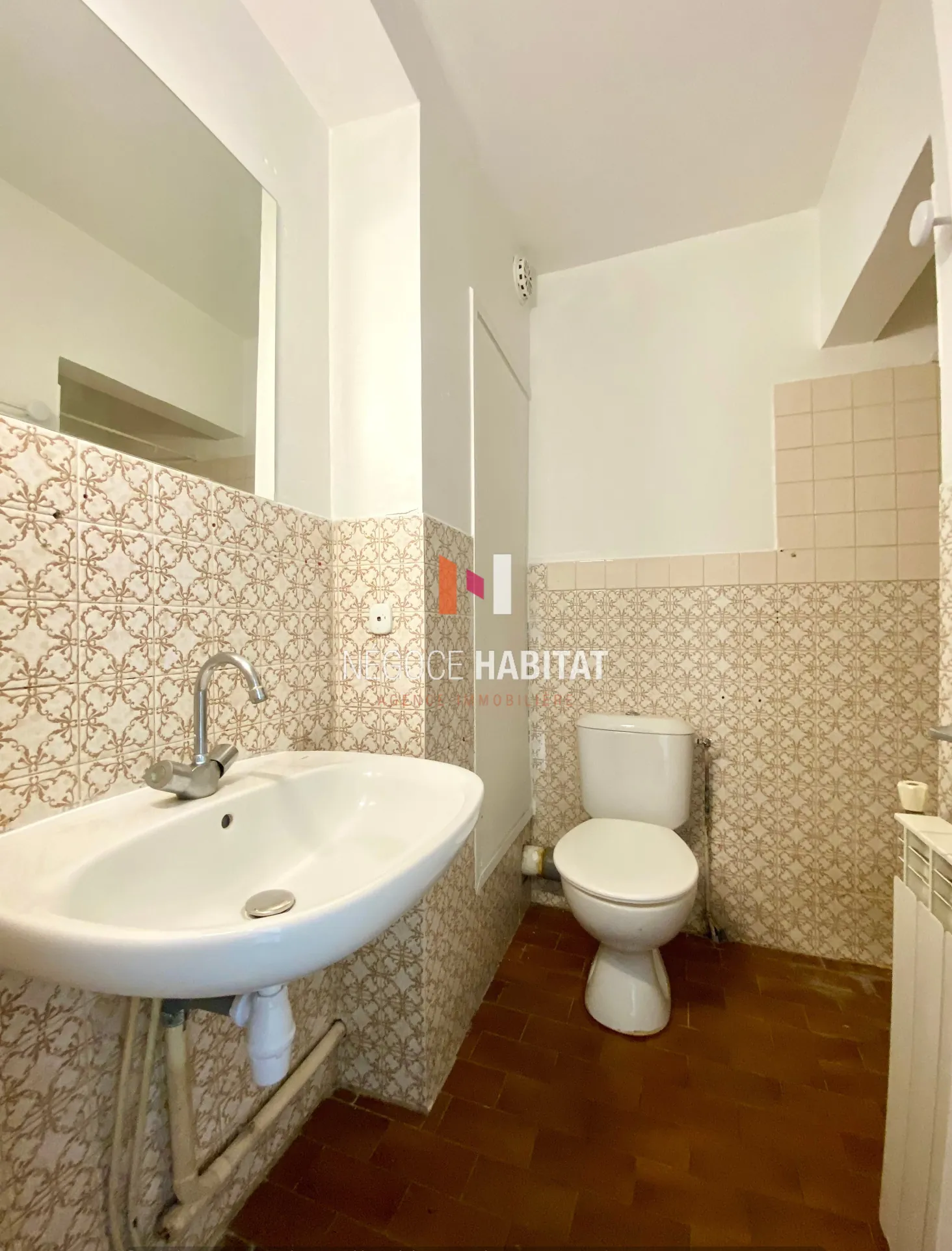 Appartement T1 avec terrasse et parking à Montpellier près du tramway 