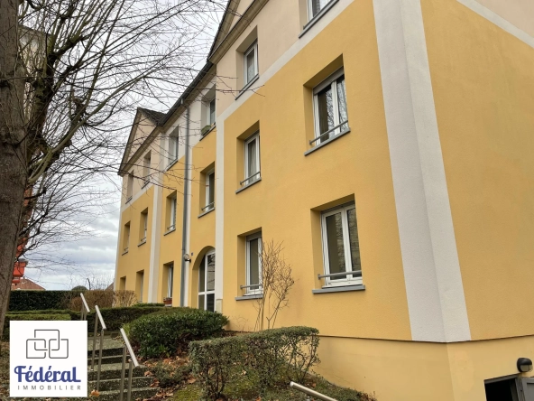 Appartement F2 à Oberhausbergen avec terrasse, garage et parking - Quartier calme