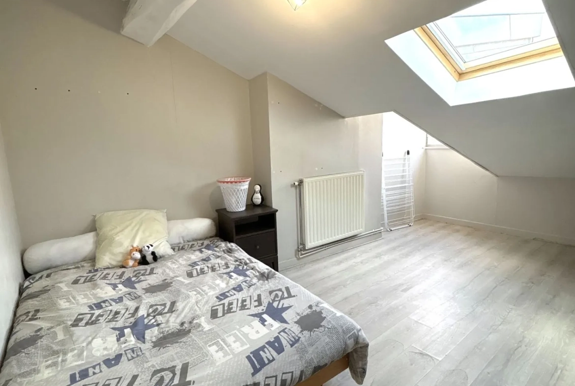 Appartement F3 meublé à Saint-Étienne idéal pour investissement ou résidence principale 