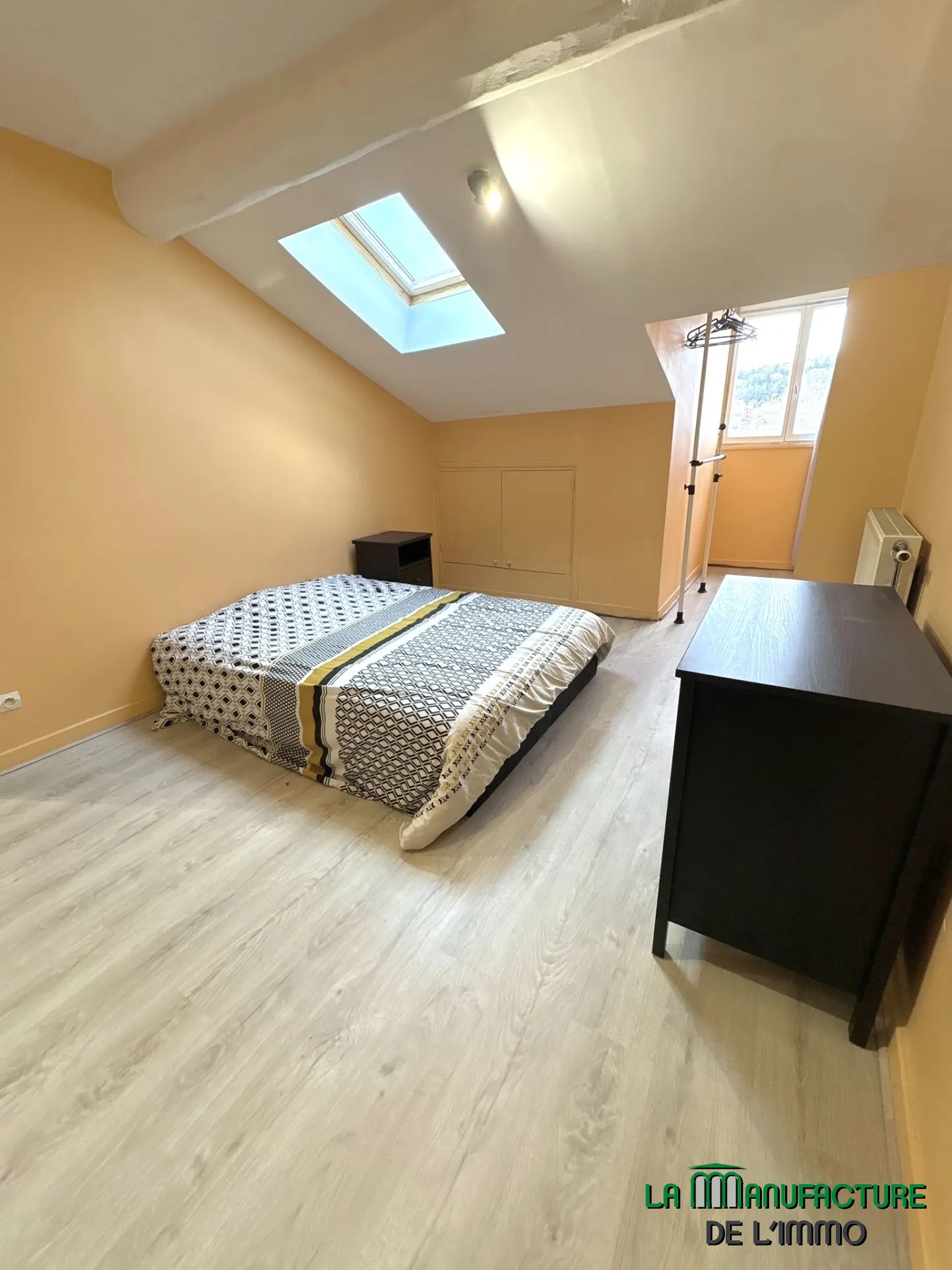 Appartement F3 meublé à Saint-Étienne idéal pour investissement ou résidence principale 