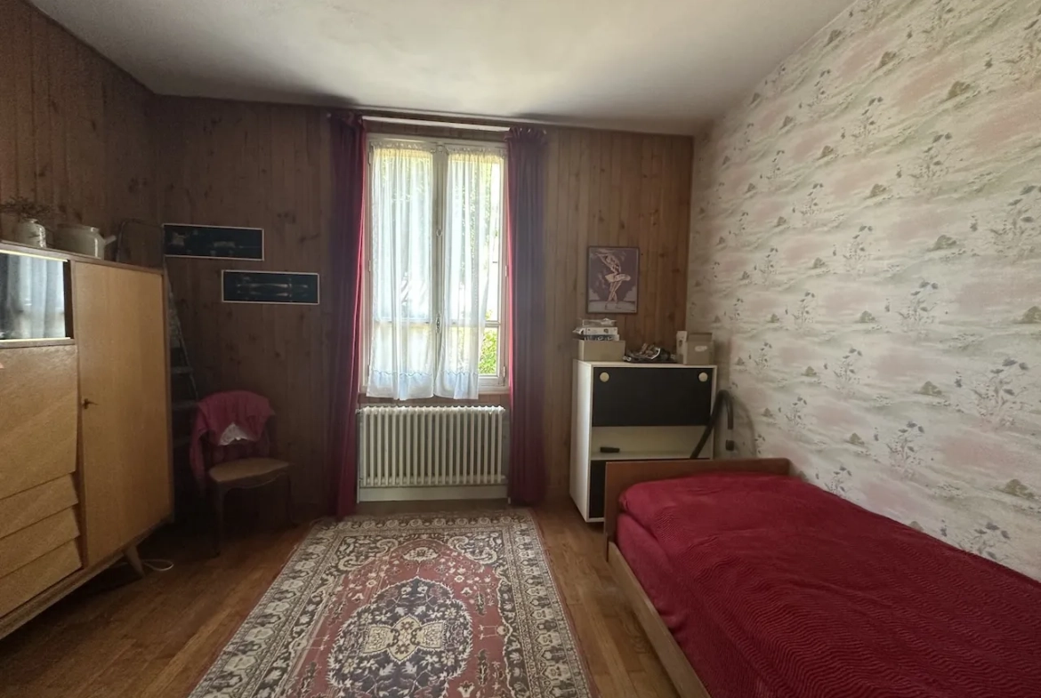 Belle maison familiale à Chauffailles avec grand terrain et dépendances 