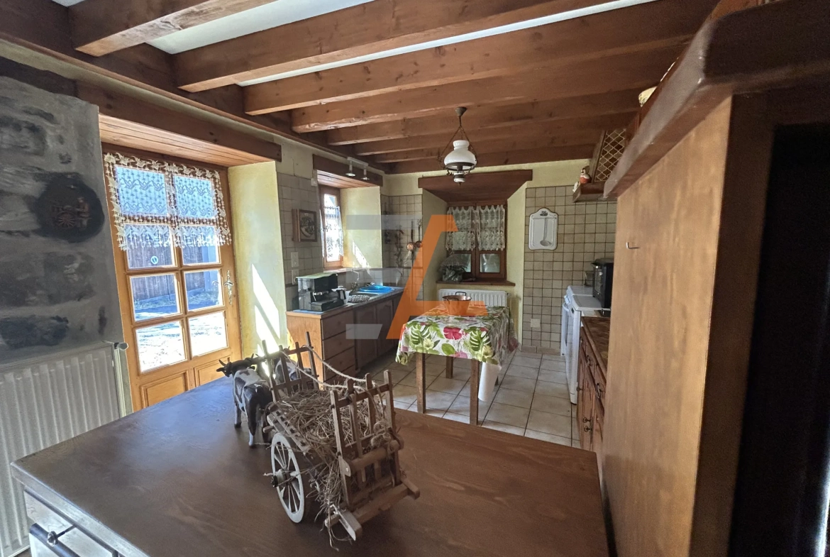 Charmante maison familiale de 220 m² à Boussoulet, proche Saint-Julien-Chapteuil 