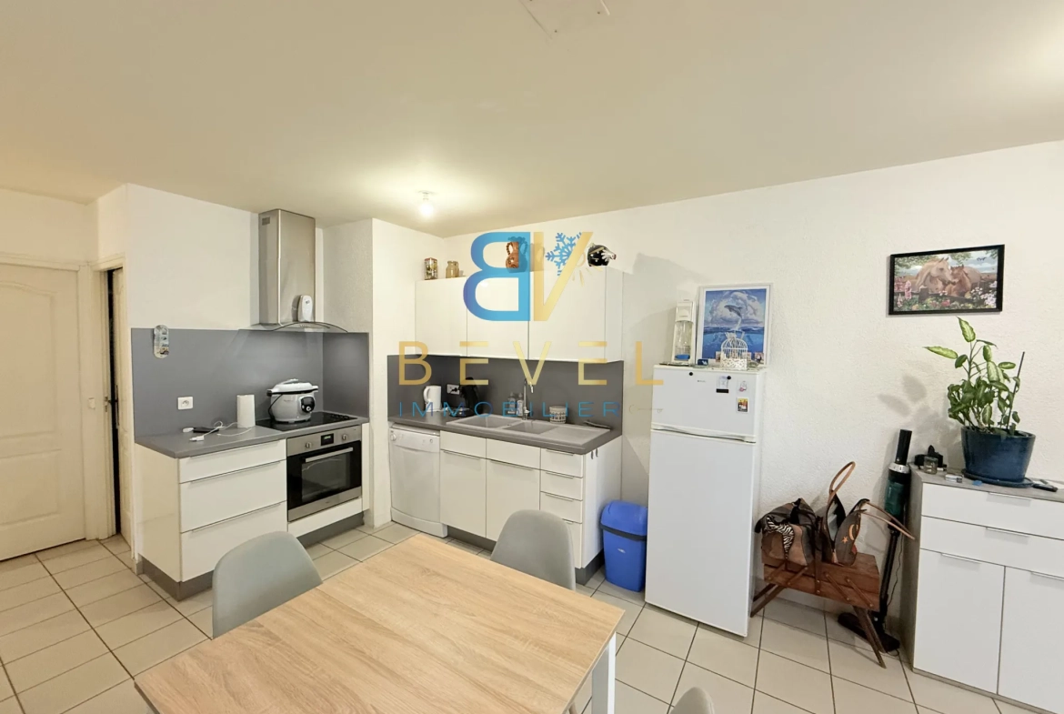 Appartement T3 rénové à Saint-Jean de Maurienne, idéal investissement ou résidence principale 