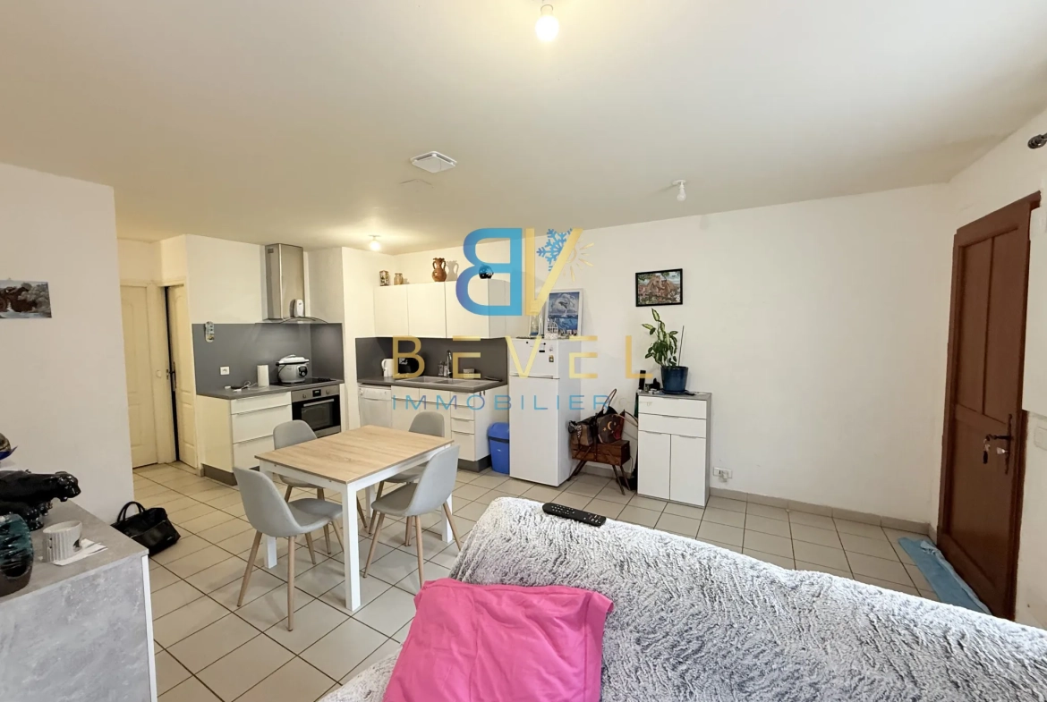 Appartement T3 rénové à Saint-Jean de Maurienne, idéal investissement ou résidence principale 