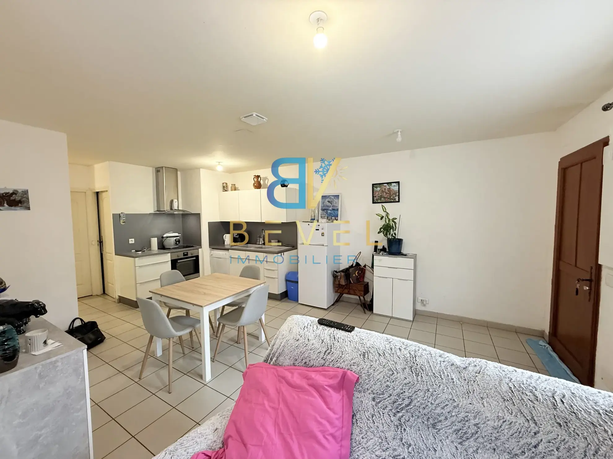 Appartement T3 rénové à Saint-Jean de Maurienne, idéal investissement ou résidence principale 