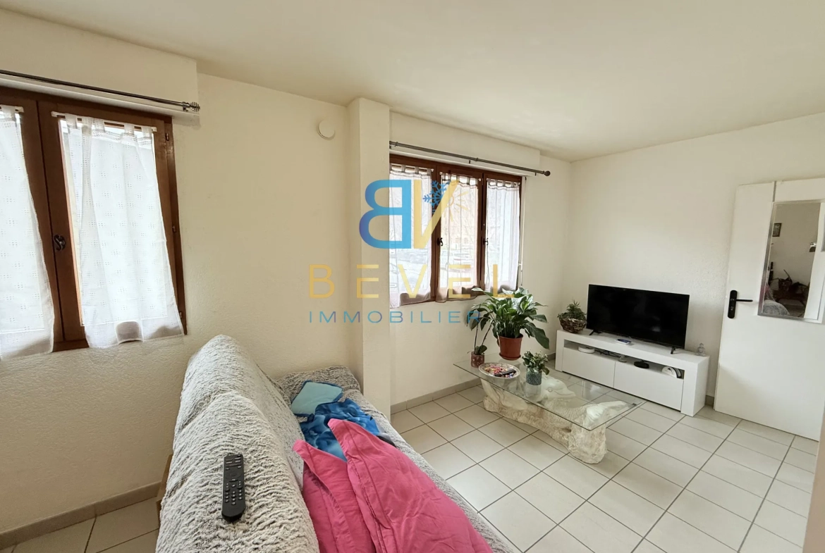 Appartement T3 rénové à Saint-Jean de Maurienne, idéal investissement ou résidence principale 
