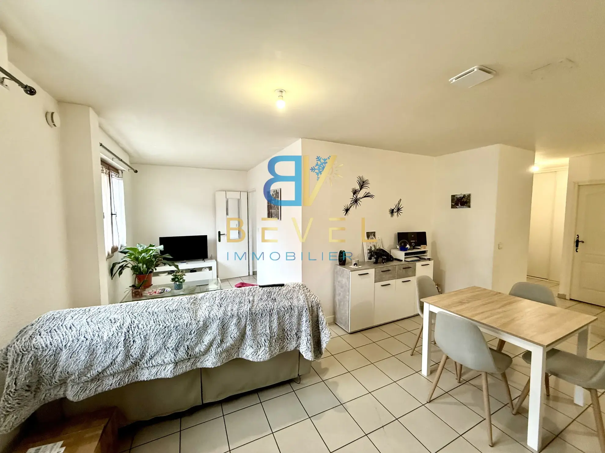 Appartement T3 rénové à Saint-Jean de Maurienne, idéal investissement ou résidence principale 