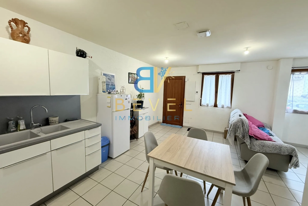 Appartement T3 rénové à Saint-Jean de Maurienne, idéal investissement ou résidence principale 