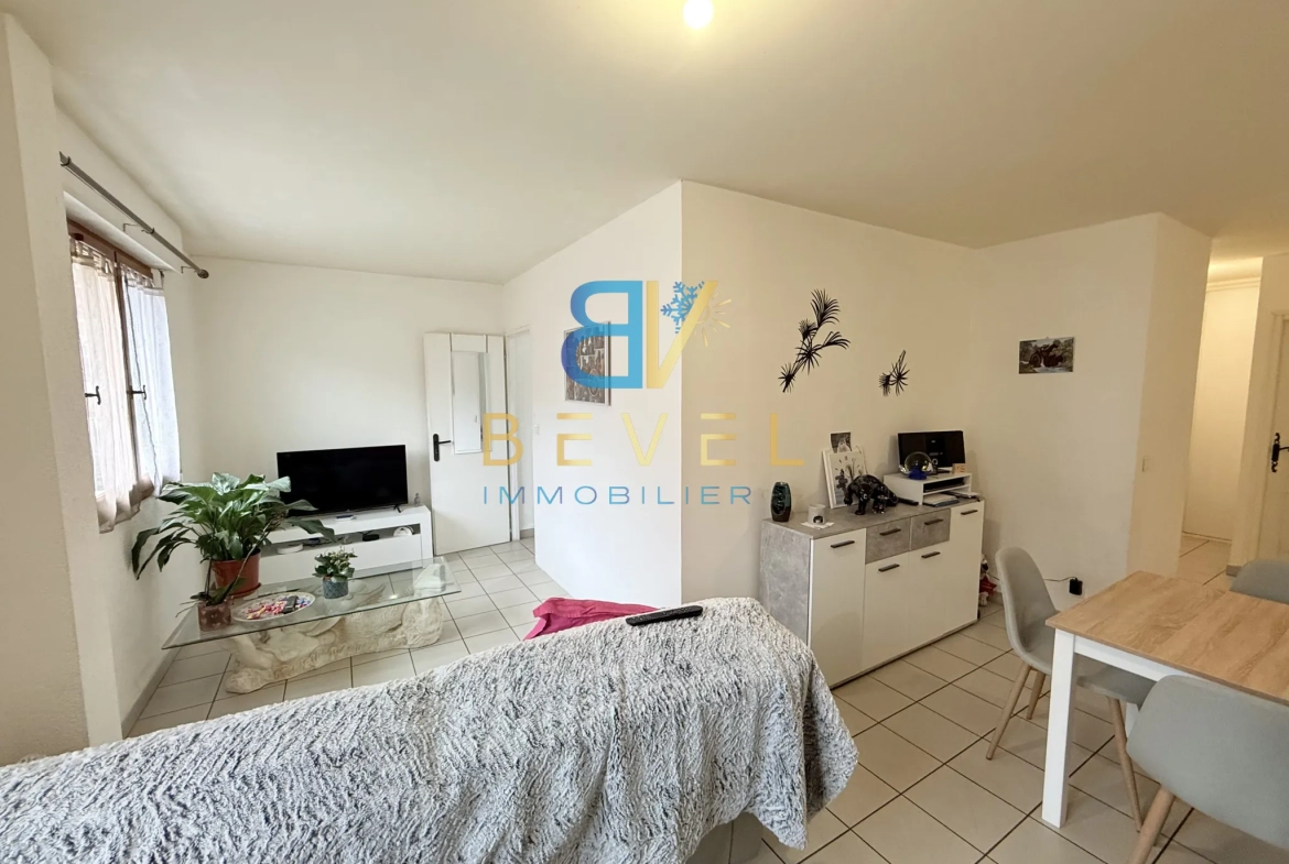 Appartement T3 rénové à Saint-Jean de Maurienne, idéal investissement ou résidence principale 