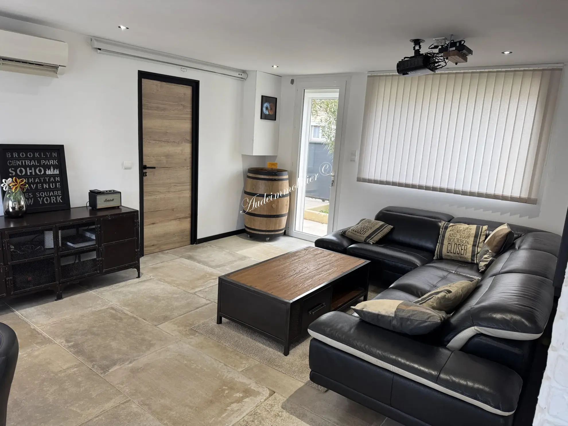 Maison avec jardin, piscine et panneaux solaires à Limoux 