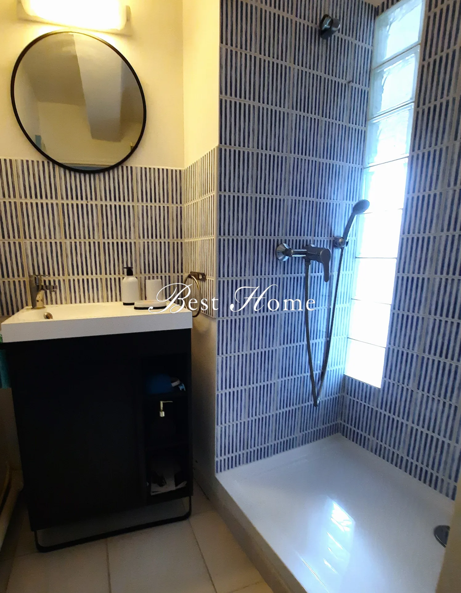 Appartement 2 pièces lumineux avec vue dans le centre de Nîmes à vendre 