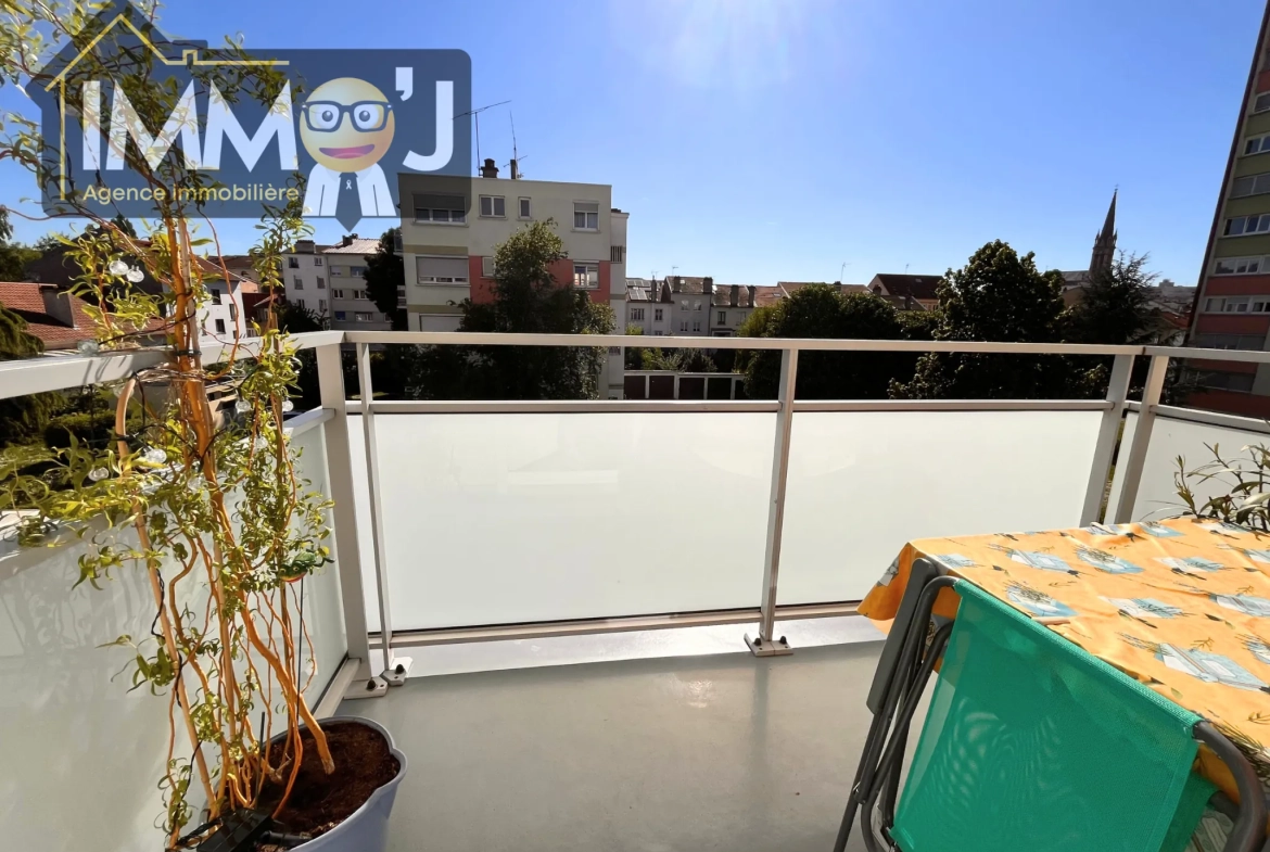 Appartement 3 chambres à Vandoeuvre-lès-Nancy avec garage et balcon 