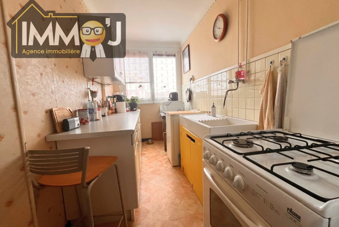 Appartement 3 chambres à Vandoeuvre-lès-Nancy avec garage et balcon 