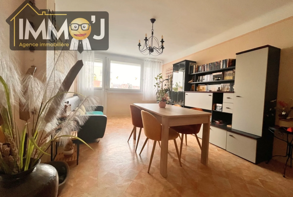 Appartement 3 chambres à Vandoeuvre-lès-Nancy avec garage et balcon 