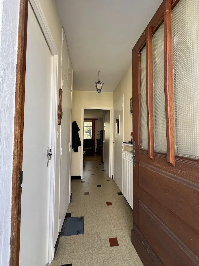 Maison à vendre en centre-ville de Fleurance avec jardin et 3 chambres 