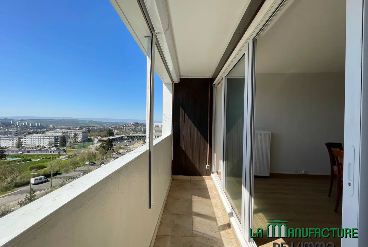 Appartement T2 rénové avec balcon et cave à Saint-Étienne - Montreynaud 