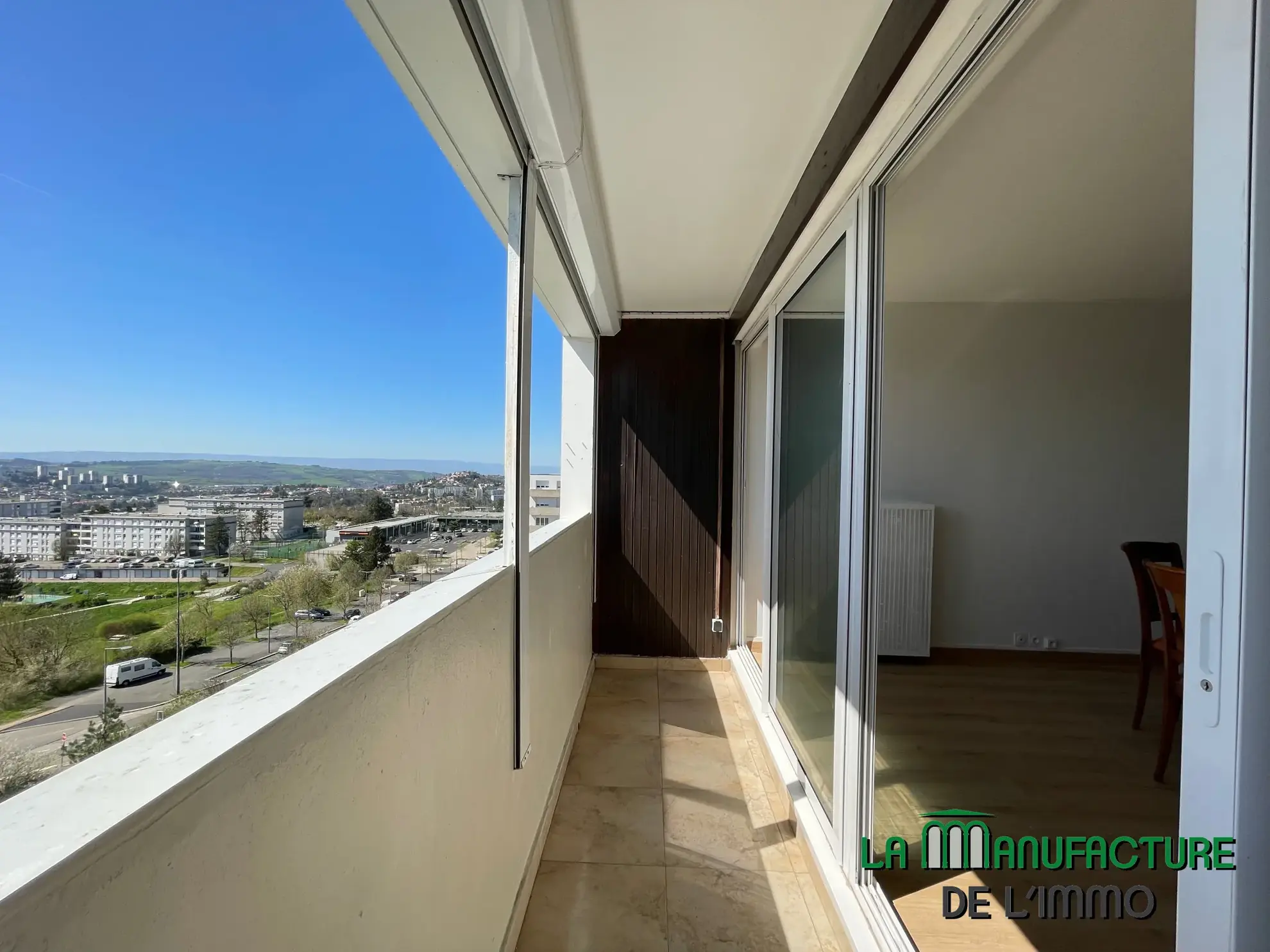 Appartement T2 rénové avec balcon et cave à Saint-Étienne - Montreynaud 