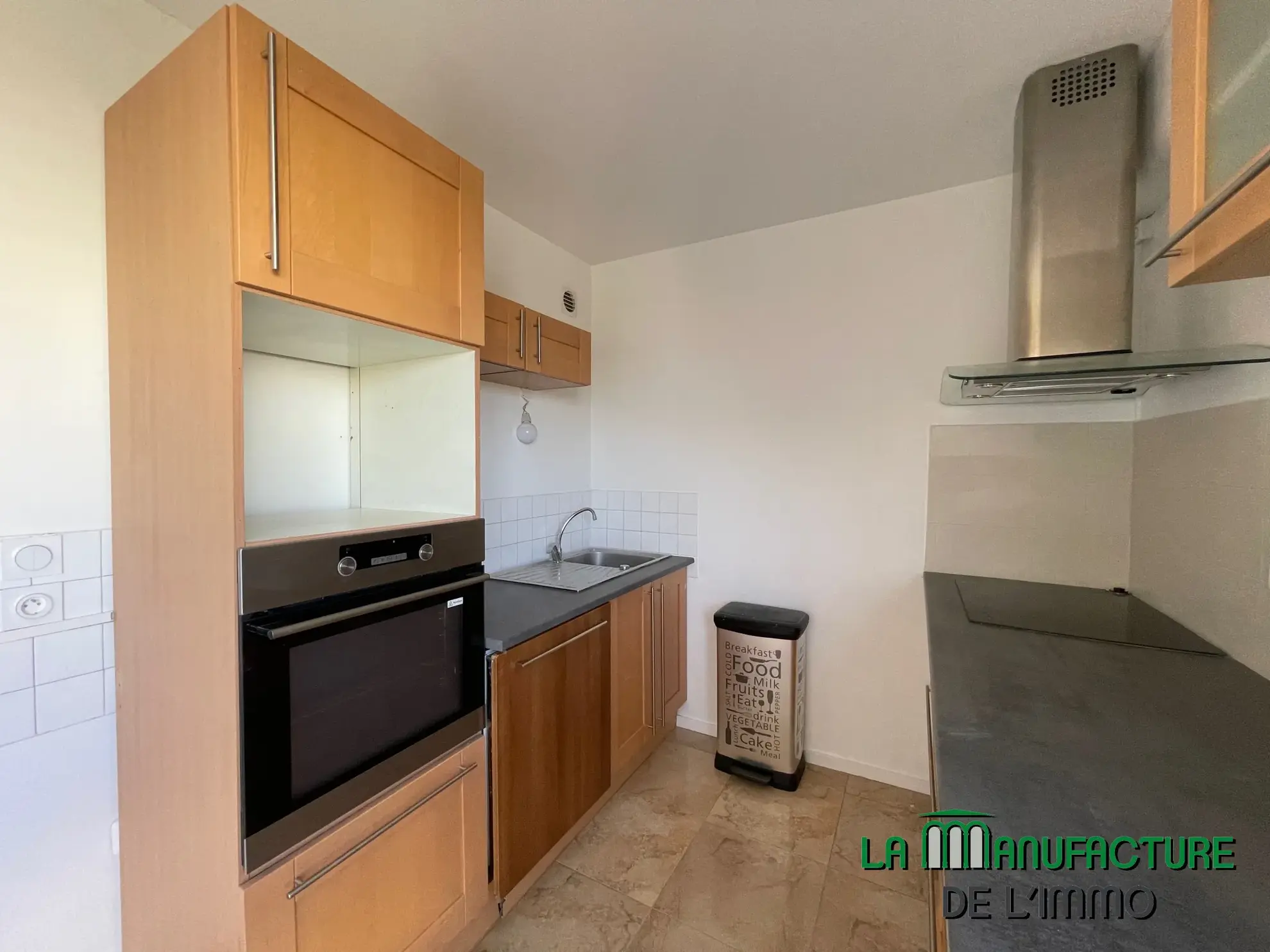 Appartement T2 rénové avec balcon et cave à Saint-Étienne - Montreynaud 