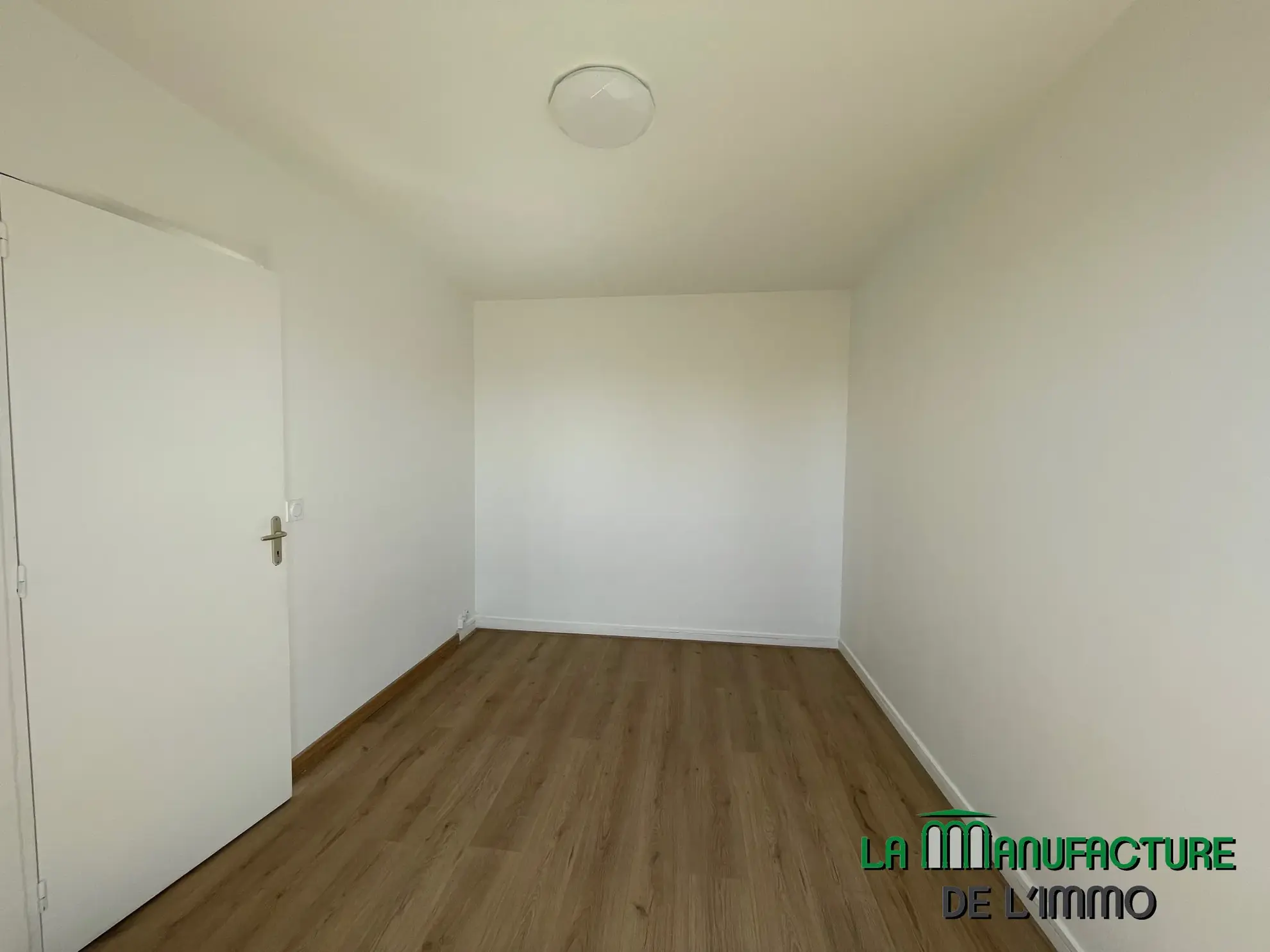 Appartement T2 rénové avec balcon et cave à Saint-Étienne - Montreynaud 