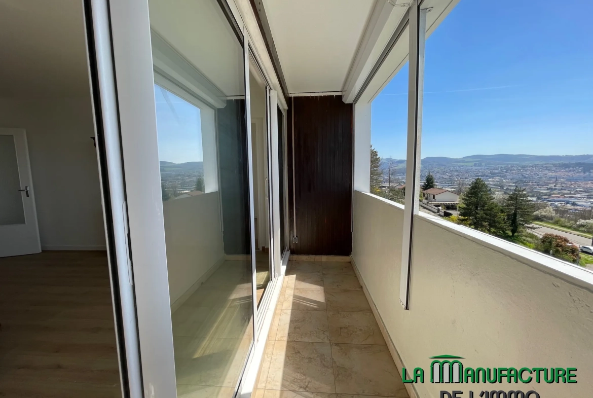 Appartement T2 rénové avec balcon et cave à Saint-Étienne - Montreynaud 