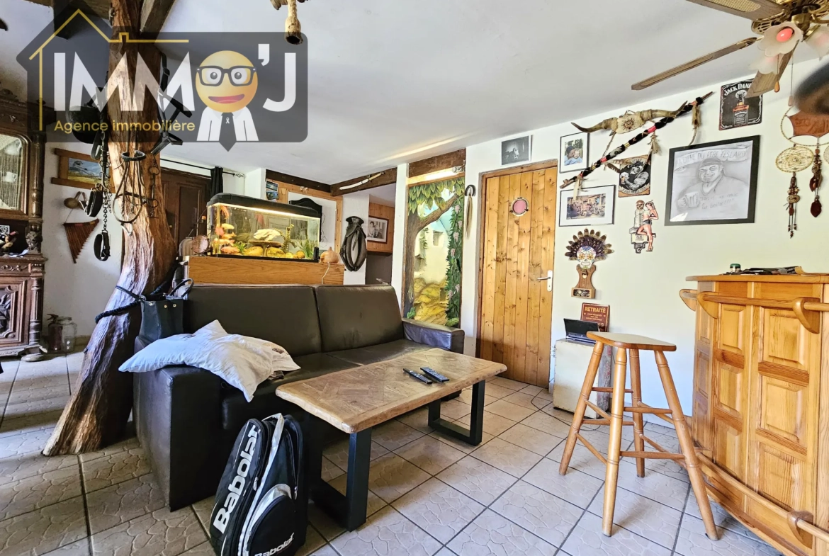 Maison à Maron de 4 pièces avec jardin, terrasse et dépendances à vendre près de Nancy 
