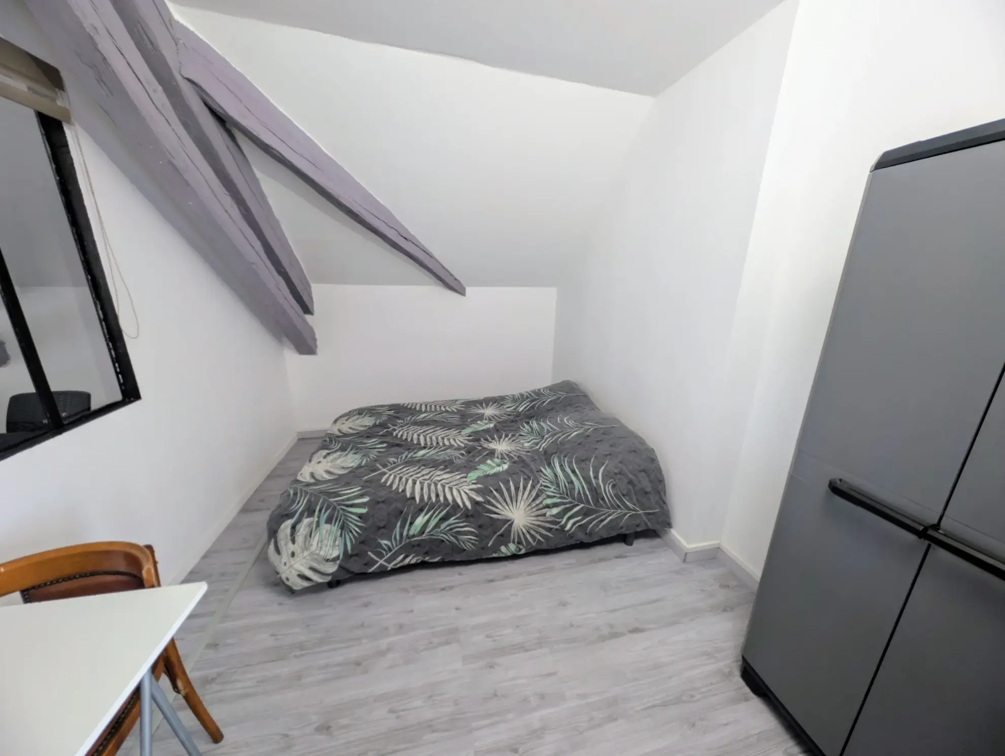 Bel appartement T4 à Troyes avec vue sur la cathédrale, lumineux et rénové 
