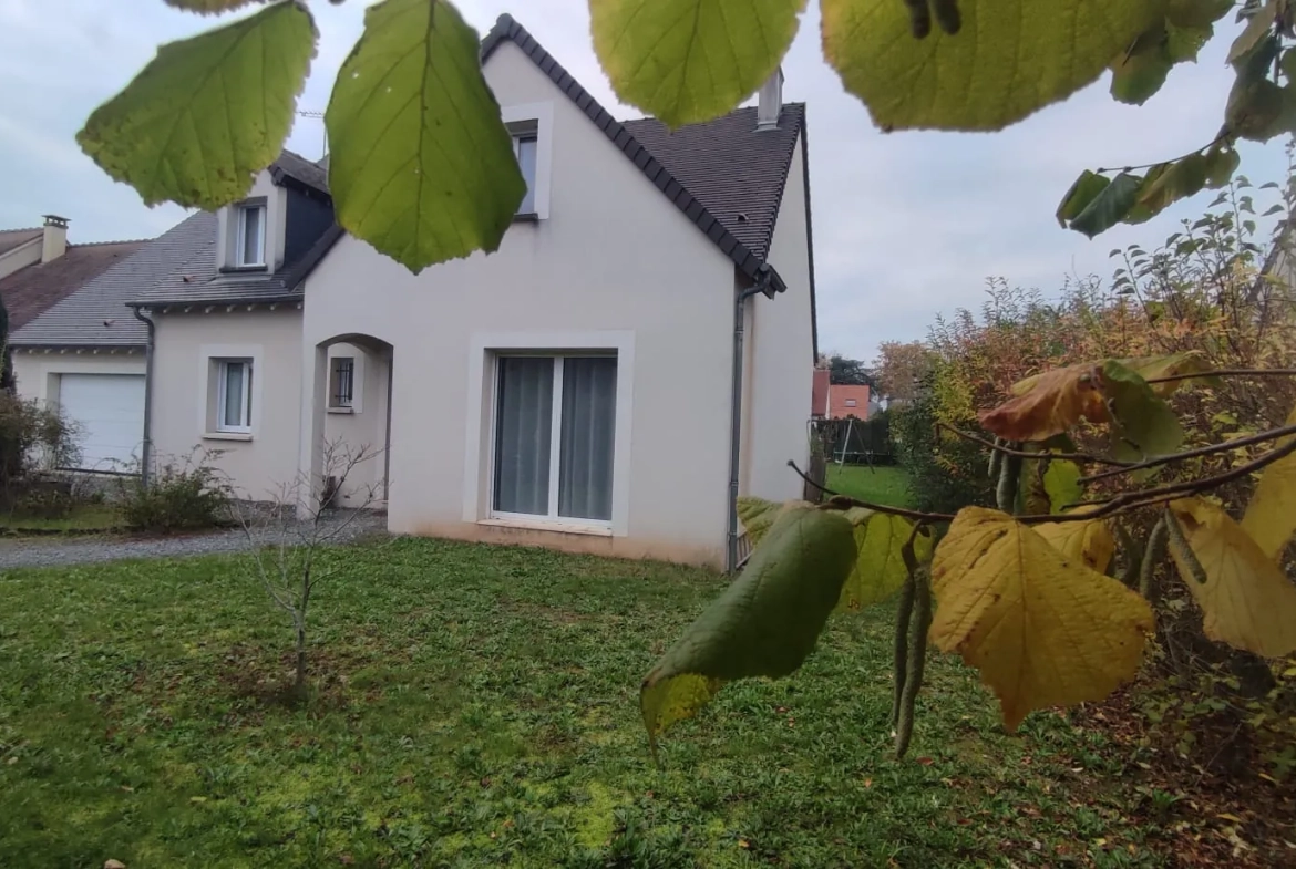 Maison 5 chambres avec jardin à Mer - Confort moderne et proximité urbanisée 