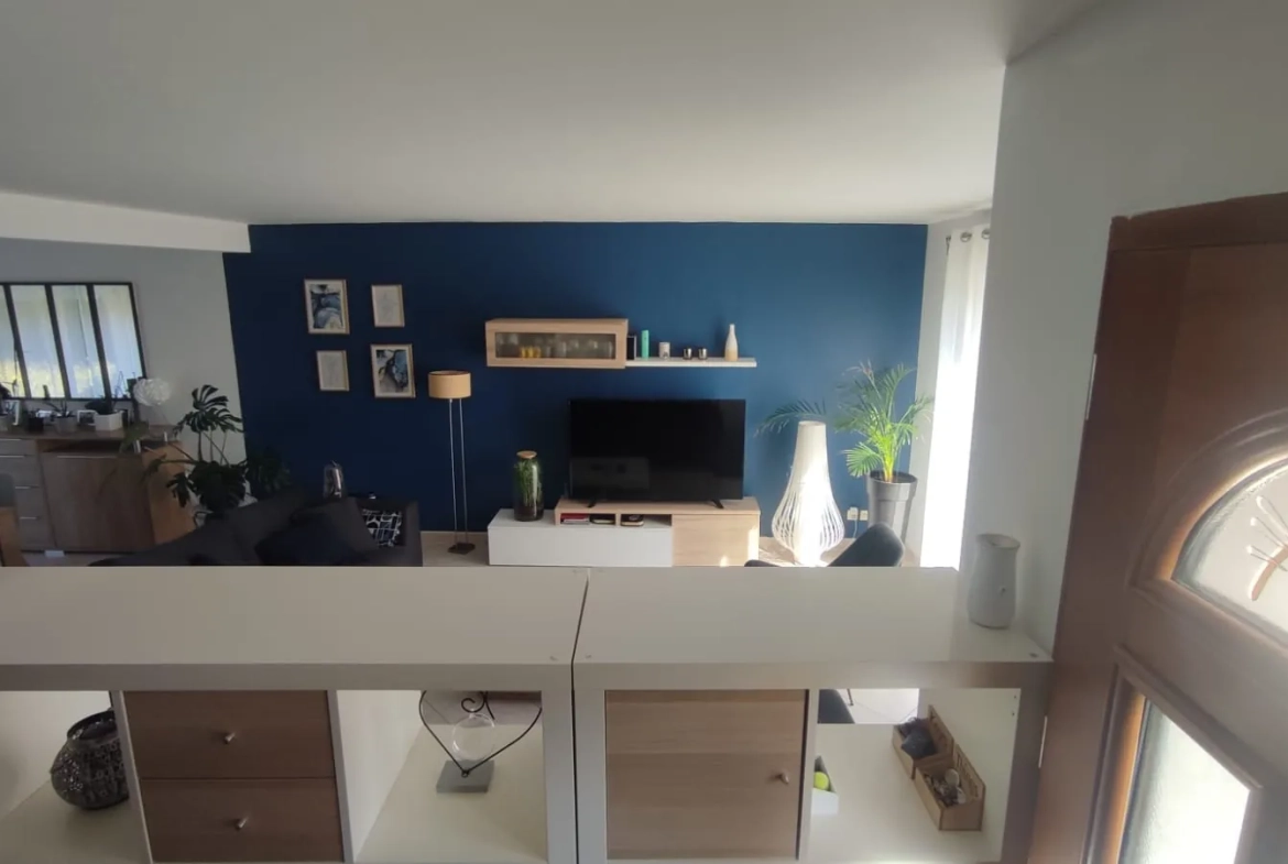 Maison 5 chambres avec jardin à Mer - Confort moderne et proximité urbanisée 