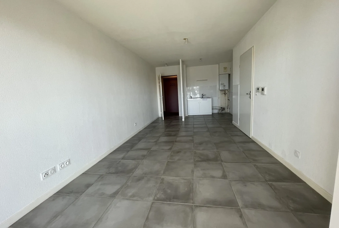 Achat appartement T2 lumineux avec balcon et parking à Bruges 