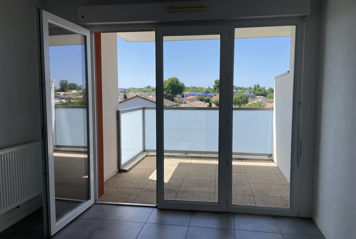 Achat appartement T2 lumineux avec balcon et parking à Bruges 