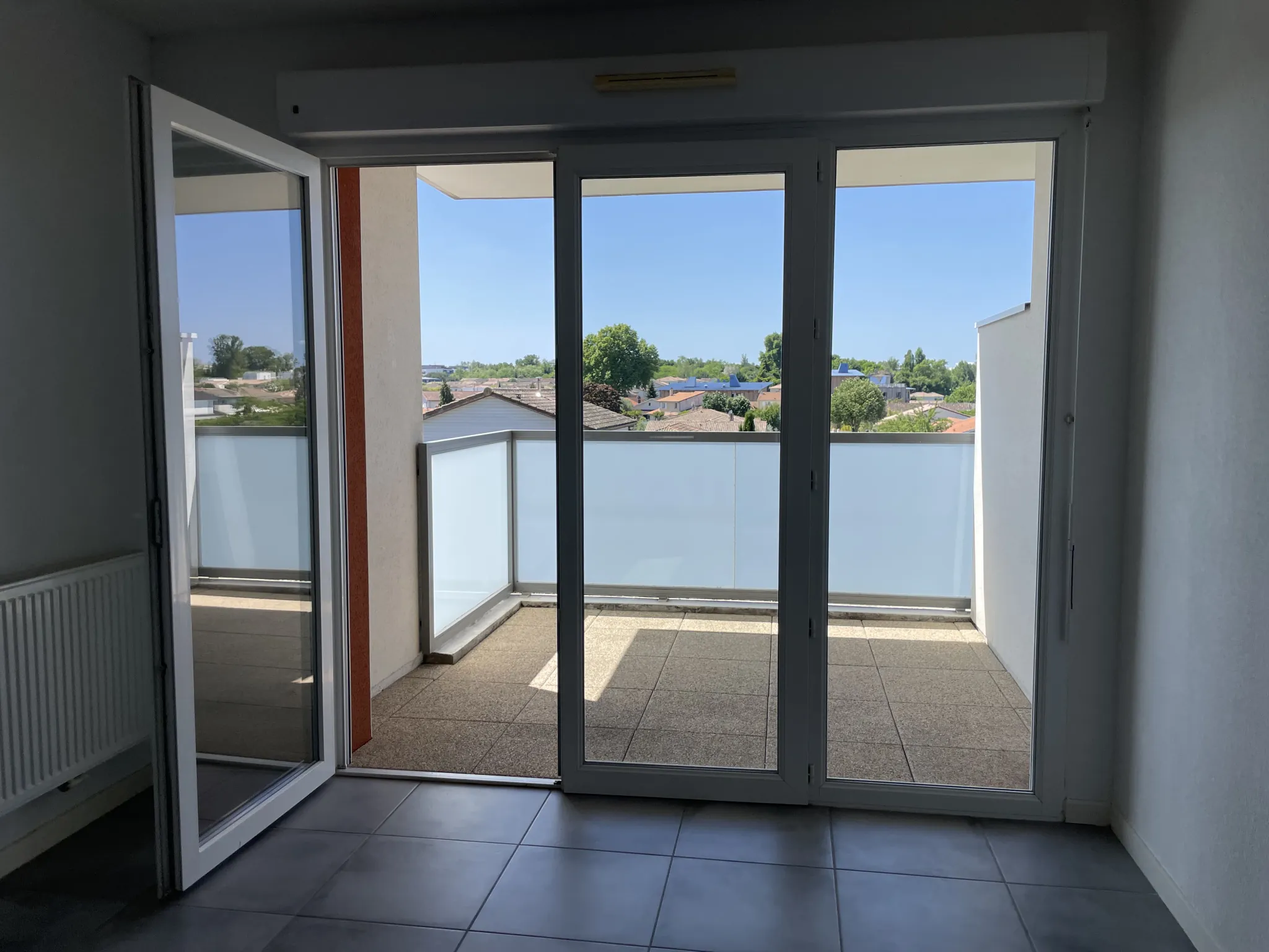 Achat appartement T2 lumineux avec balcon et parking à Bruges 