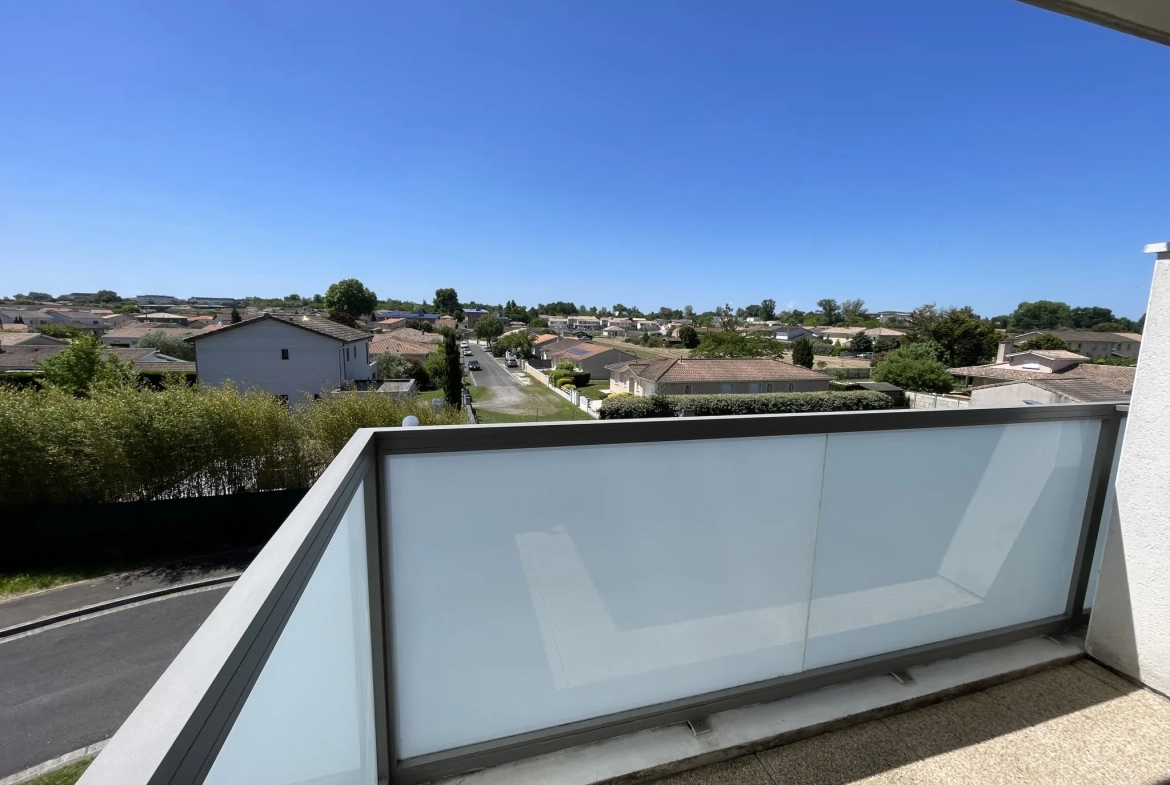 Achat appartement T2 lumineux avec balcon et parking à Bruges 