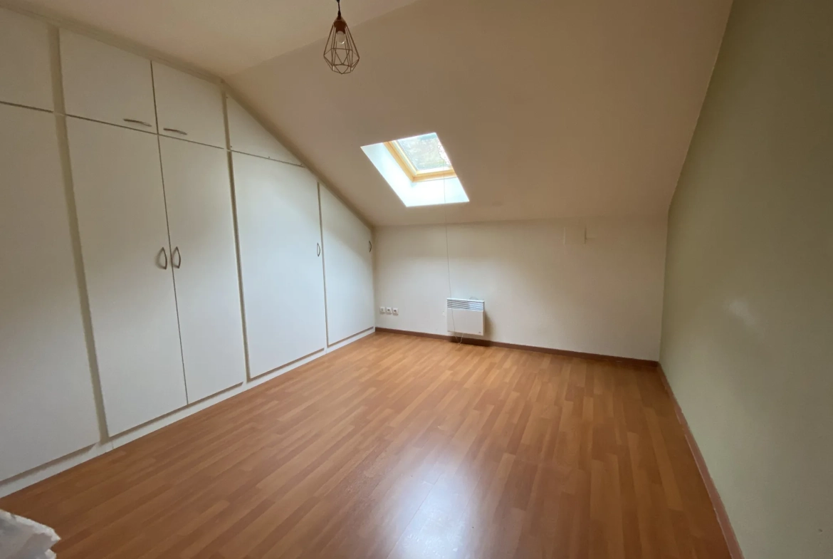 Appartement F3 à vendre à Creutzwald – Investissement locatif avec balcon et parking 