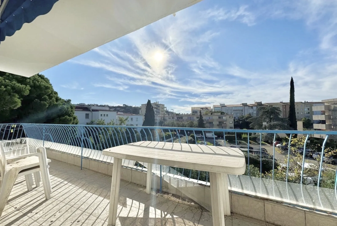 Appartement 3 pièces lumineux de 66 m² à Saint Raphaël, proche centre-ville 