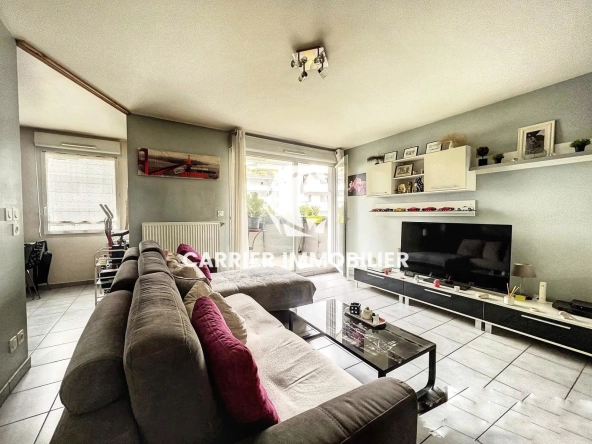 Appartement T1 bis avec balcon à Lyon 8, quartier Bachut