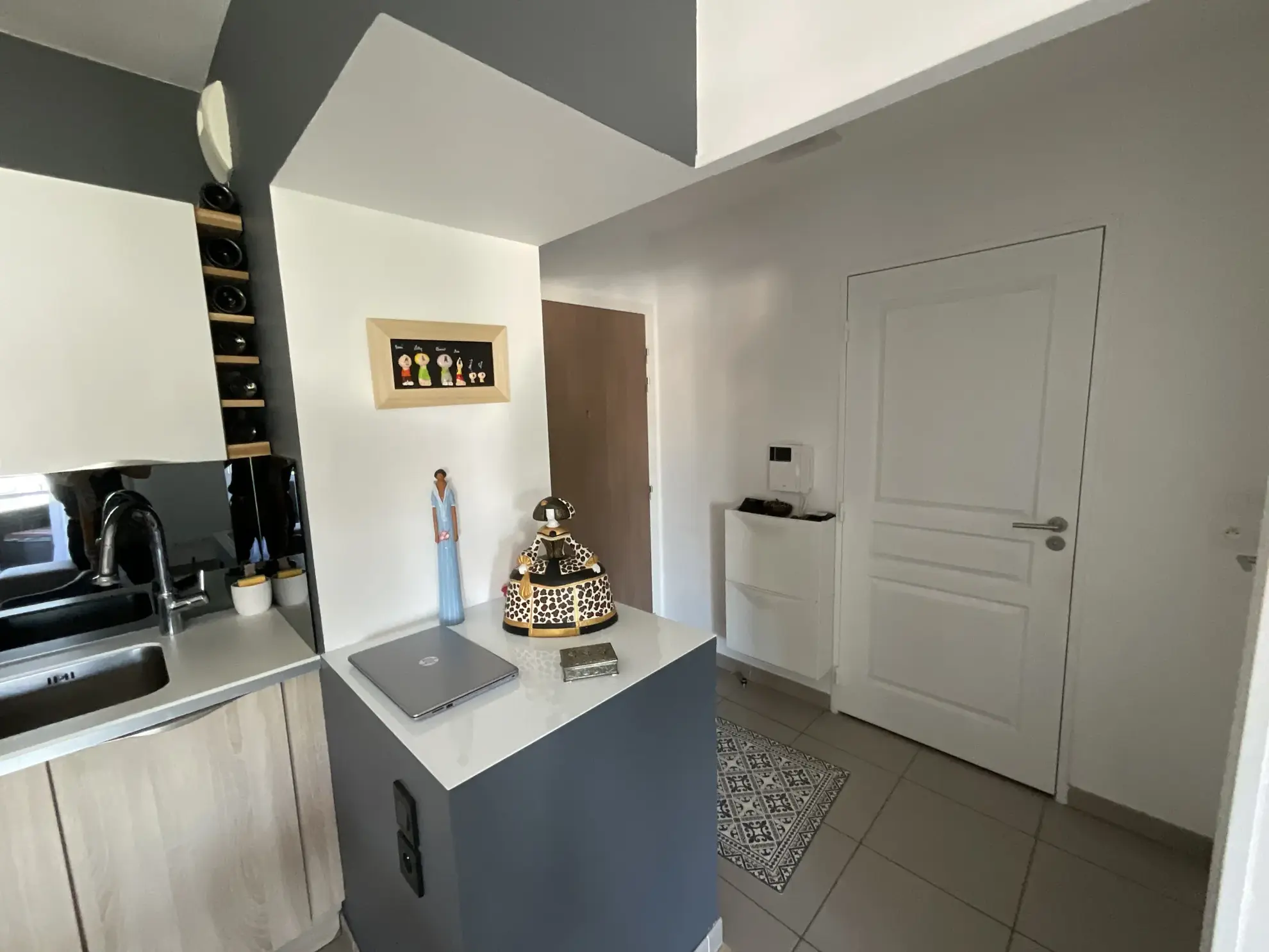 Appartement 2 pièces avec terrasse à Cagnes-sur-Mer dans résidence récente 