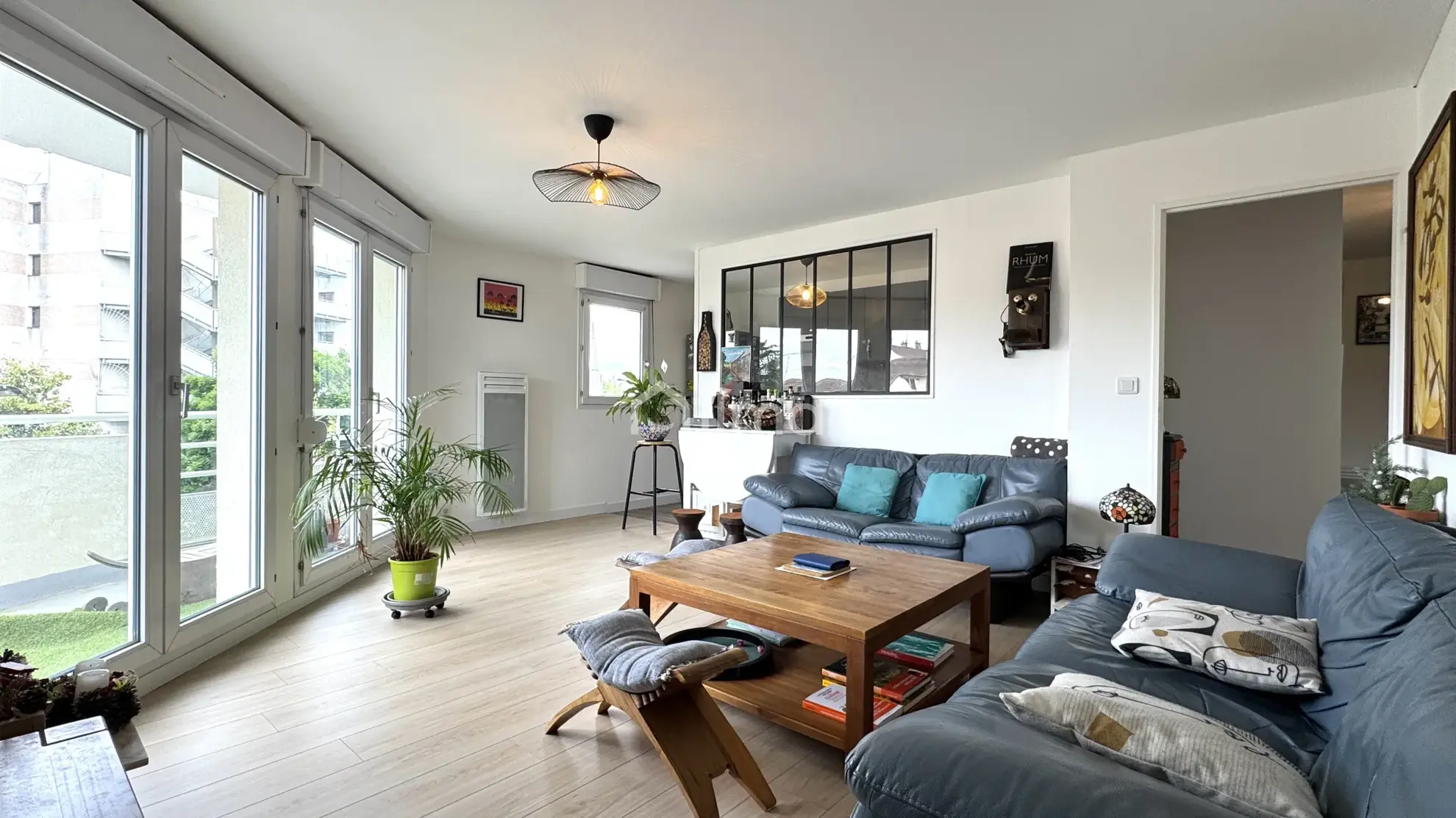Appartement 4 pièces à vendre à Meaux avec balcon et parking en centre-ville 