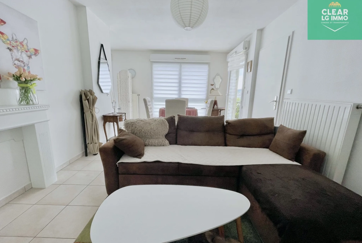 Investissement appartement 2 pièces avec terrasse et parking à Clouange 