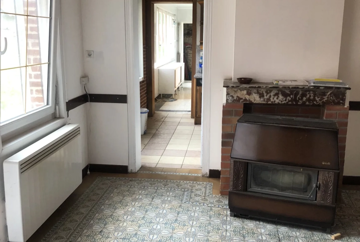 Maison de caractère à vendre à Gouy Sous Bellonne - Grande propriété avec terrain et grange 