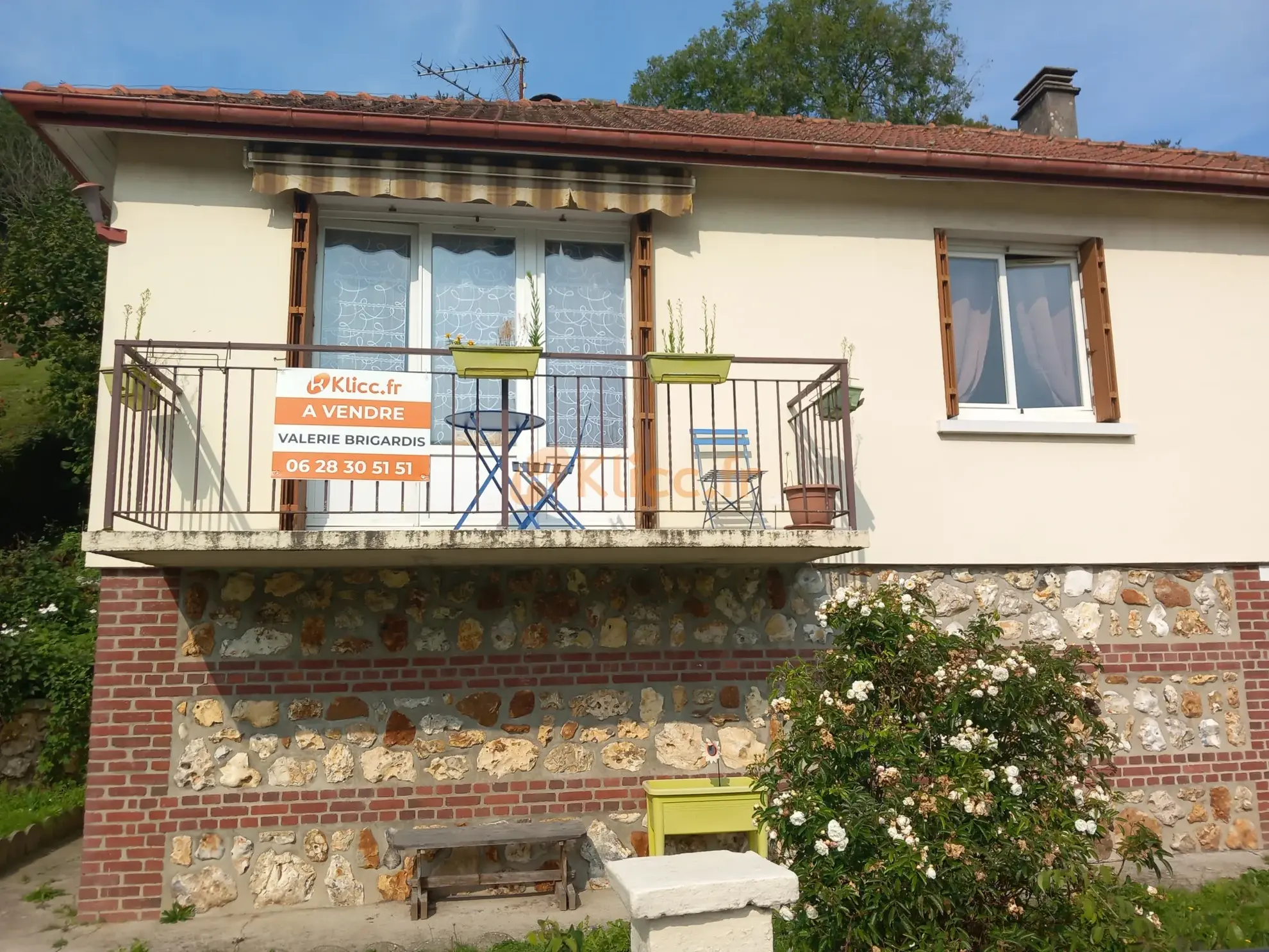 Maison 3 pièces à Cany Barville avec balcon, proche commerces 