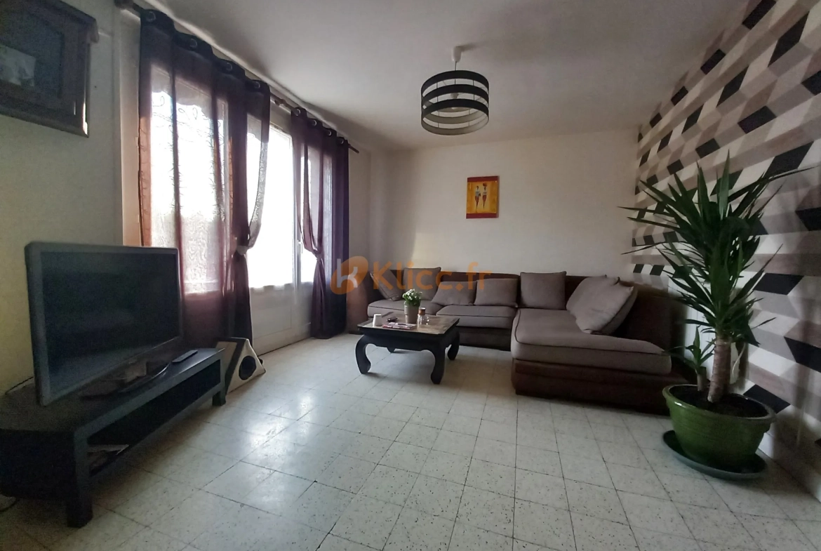 Maison 3 pièces à Cany Barville avec balcon, proche commerces 