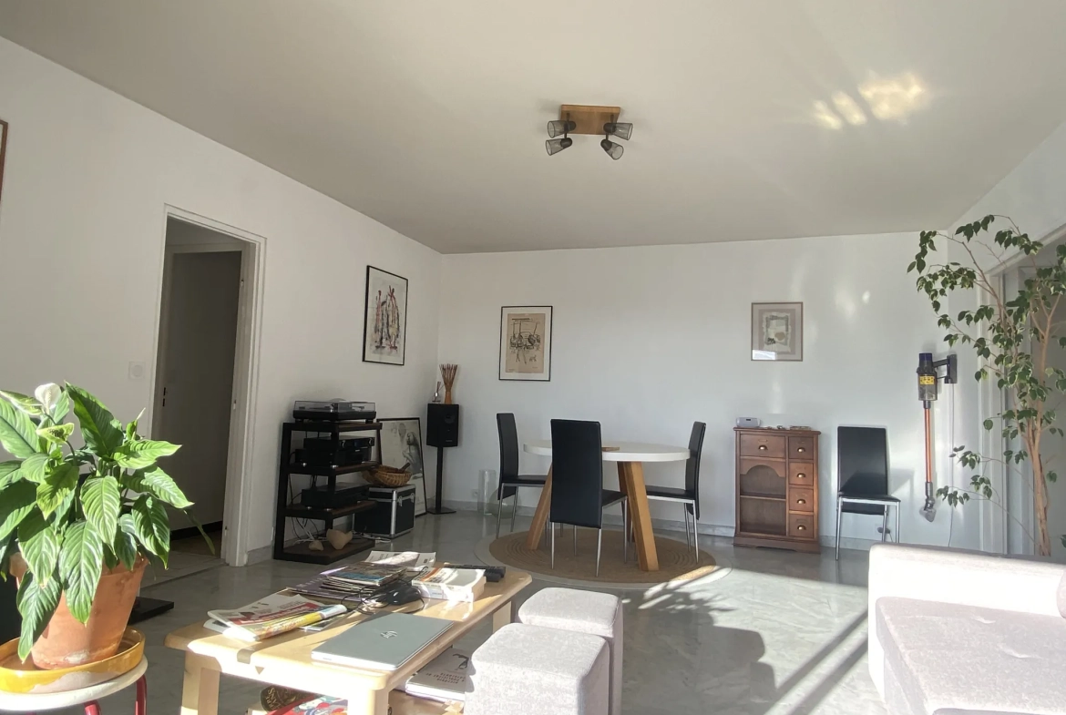 Appartements 3 Pièces à Vendre à Corbeil-Essonnes - 50,78 m2 